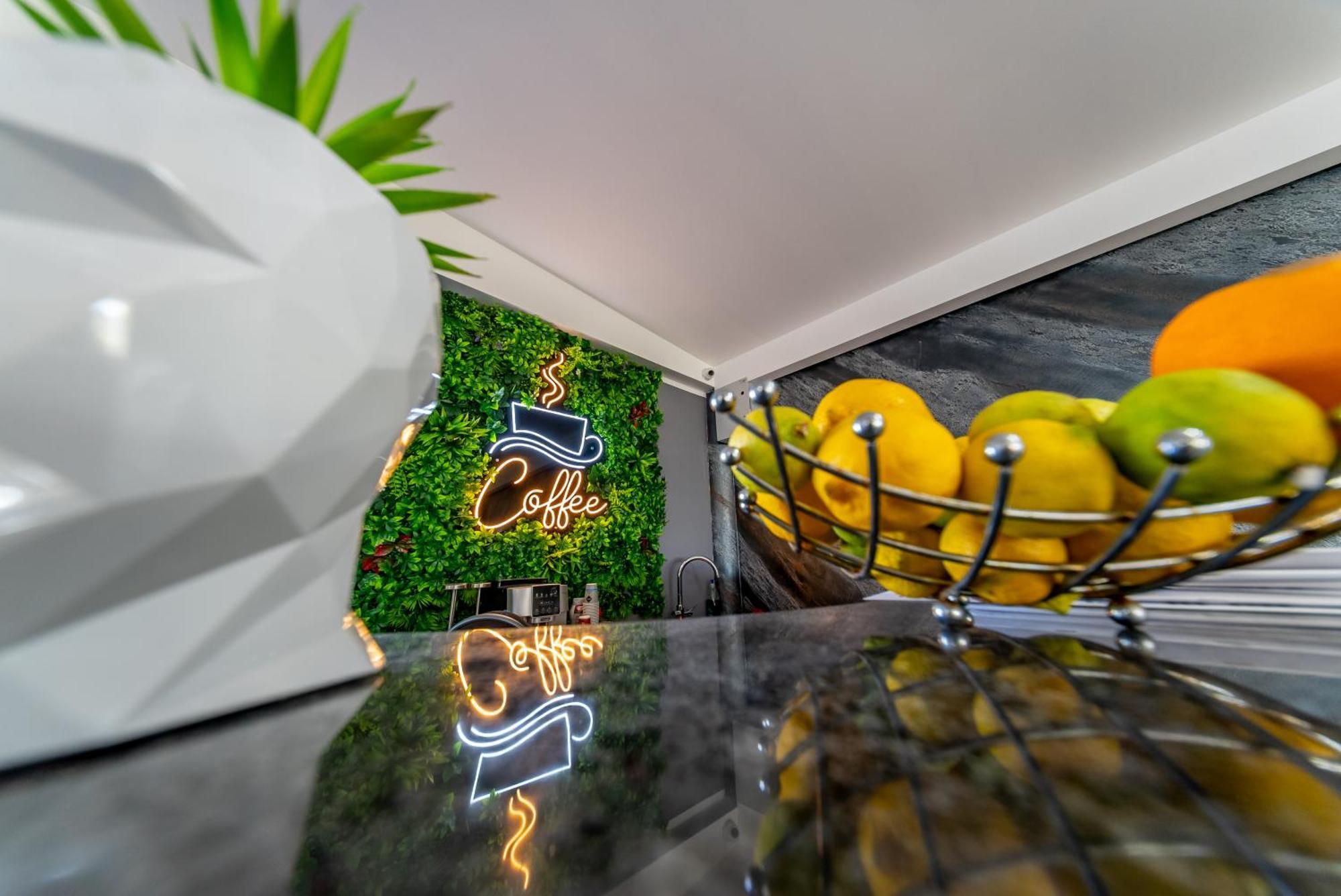 La Casa Blanca Apartment Vladimirescu ภายนอก รูปภาพ