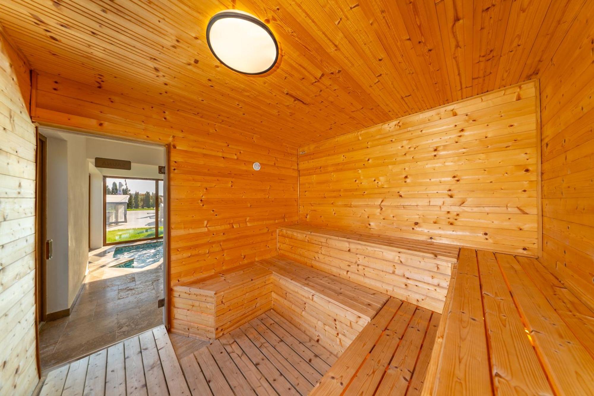 La Casa Blanca Apartment Vladimirescu ภายนอก รูปภาพ