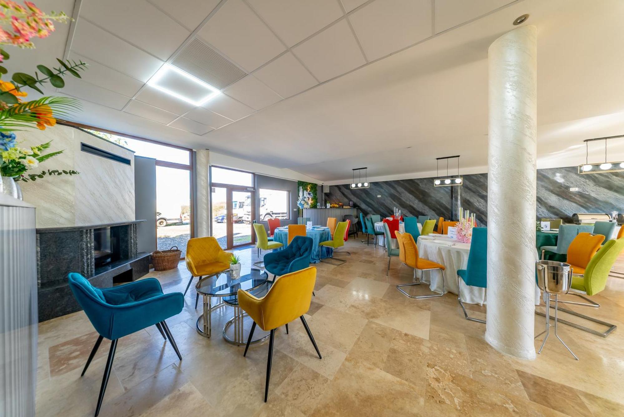 La Casa Blanca Apartment Vladimirescu ภายนอก รูปภาพ