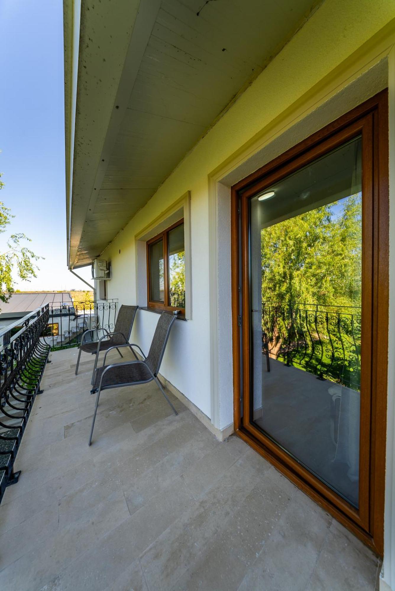 La Casa Blanca Apartment Vladimirescu ภายนอก รูปภาพ